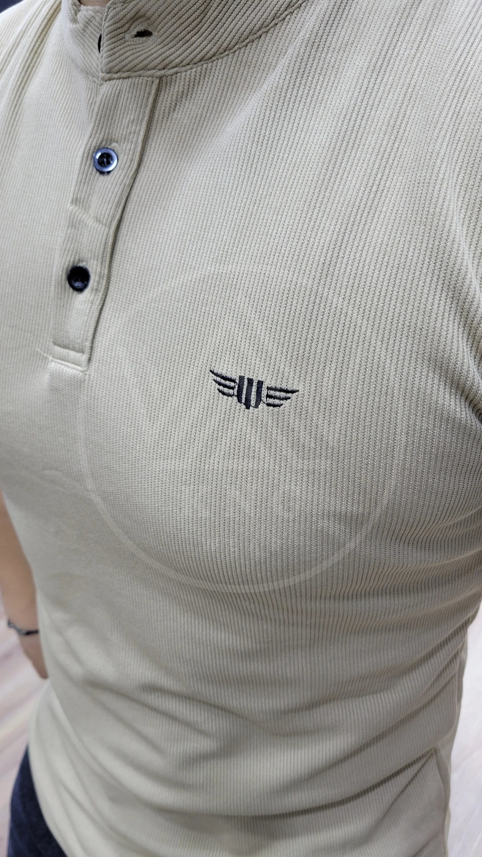 T-Shirt 01 - Col Mao Beige - Image 2
